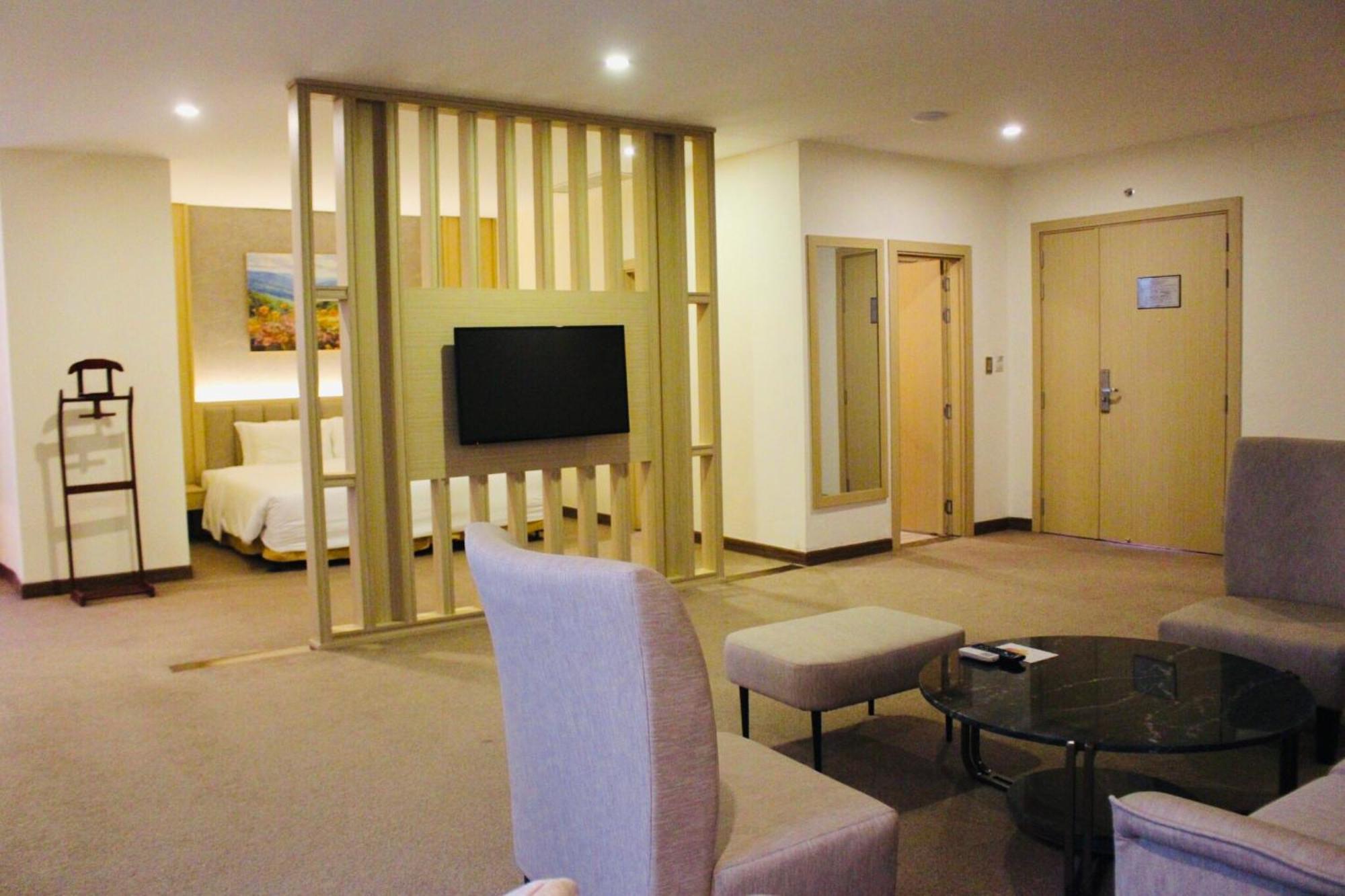 Muong Thanh Grand Quang Tri Hotel Dış mekan fotoğraf
