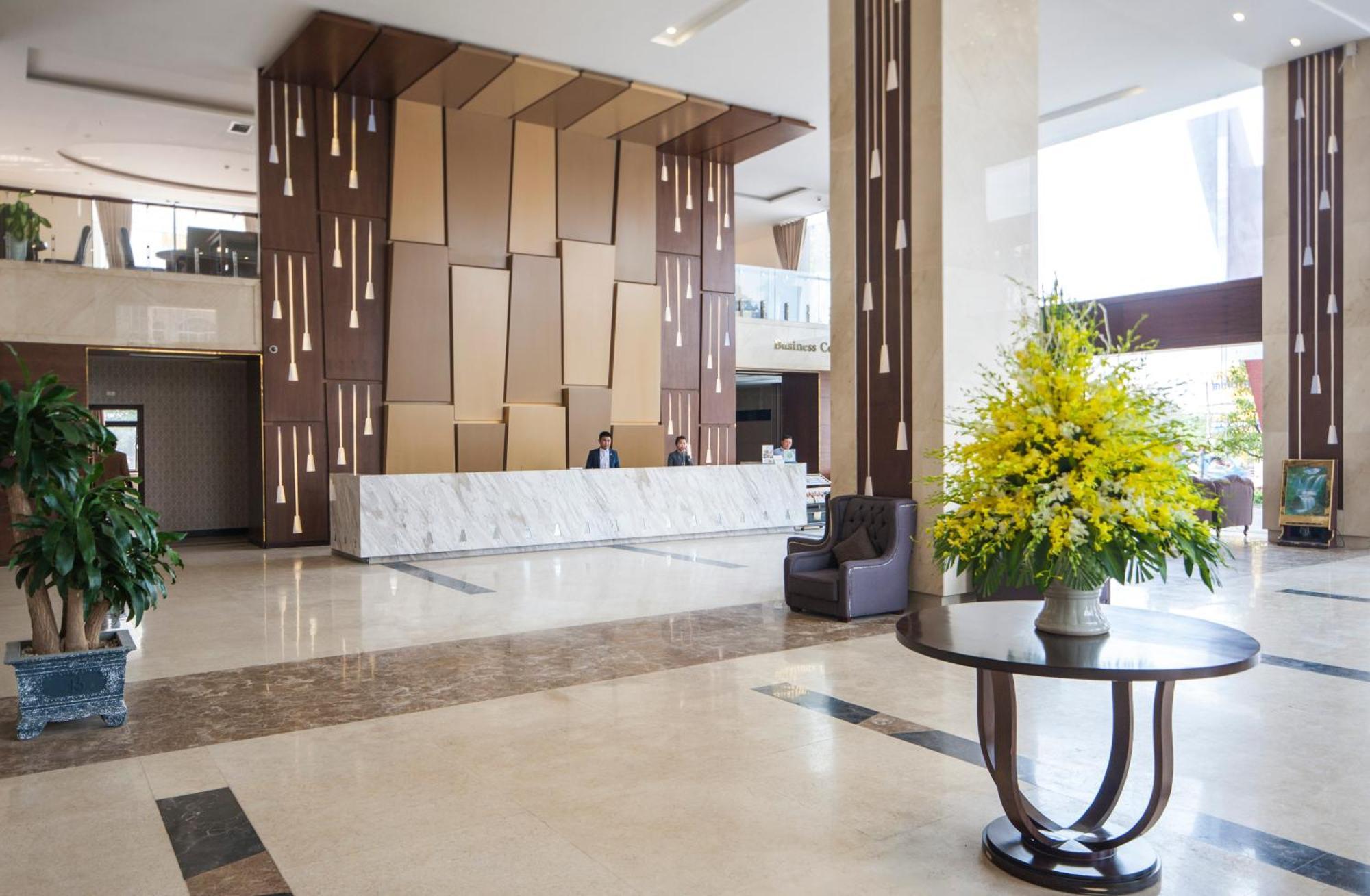 Muong Thanh Grand Quang Tri Hotel Dış mekan fotoğraf